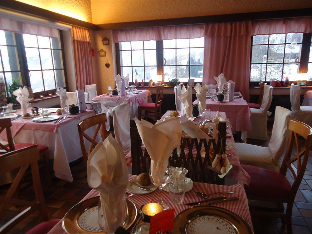 Hotel Restaurant Buerchnerhof Burchen Exterior photo